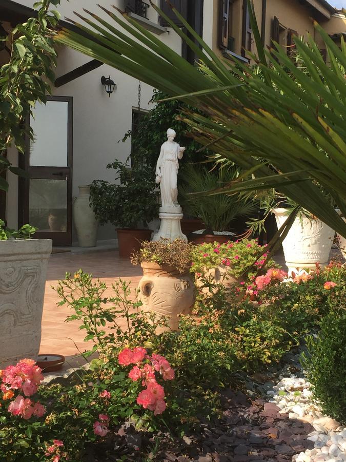 Casa Nives Bed & Breakfast